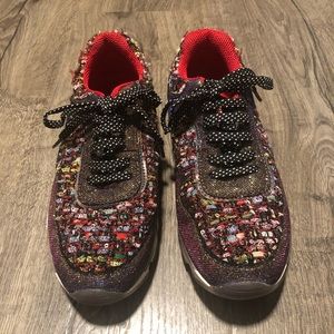 Rouge Helium Colorful Textured Sneakers 7.5